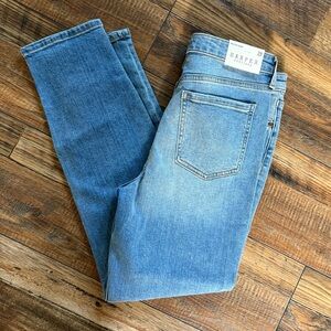 Harper Heritage High-Rise Jeans in Dark Blue